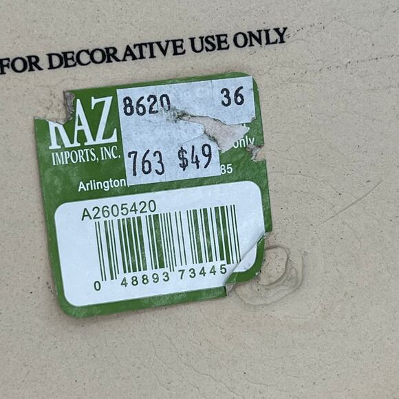 Global Views Free Formed Lily Pad bird bath dish - Picture 4 of 4